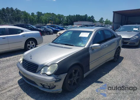 2007 Mercedes-Benz C 230 Sport from USA, damaged, VIN WDBRF52H67A925004
